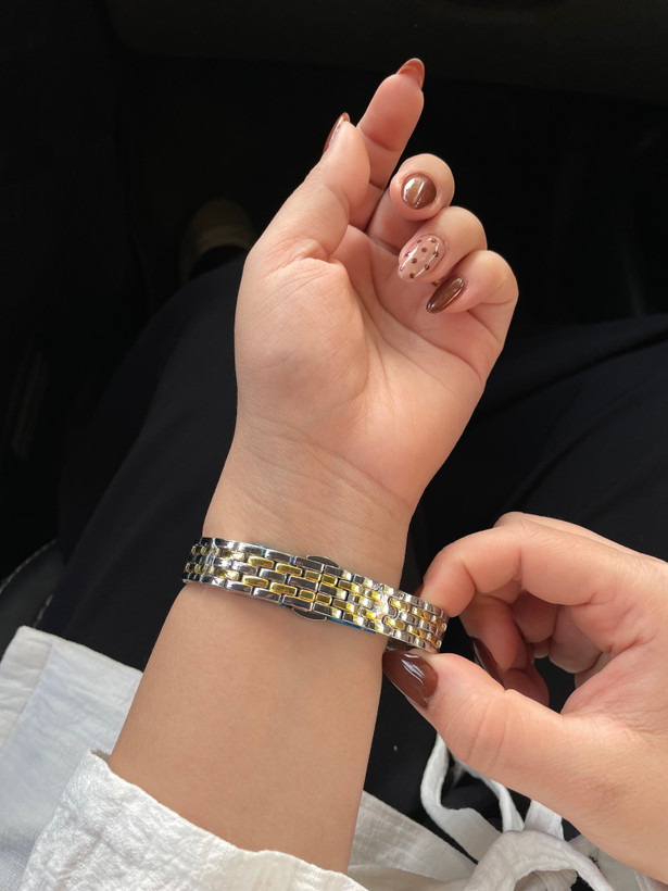 کارتیه زنانه دو رنگ صفحه مشکی